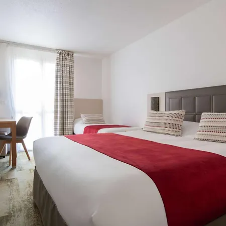 فندق بست ويسترن أتريوم 4*